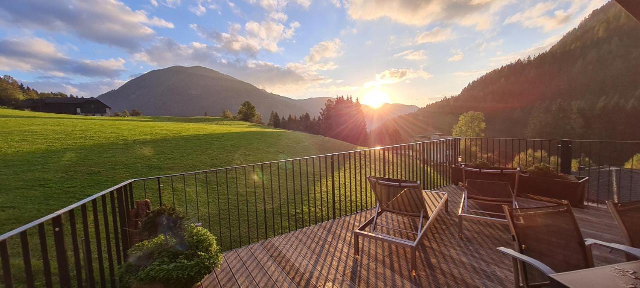 Penthouse Skyview Im Natur-Erlebnispark Bad Kleinkirchheim Patergassen Dış mekan fotoğraf